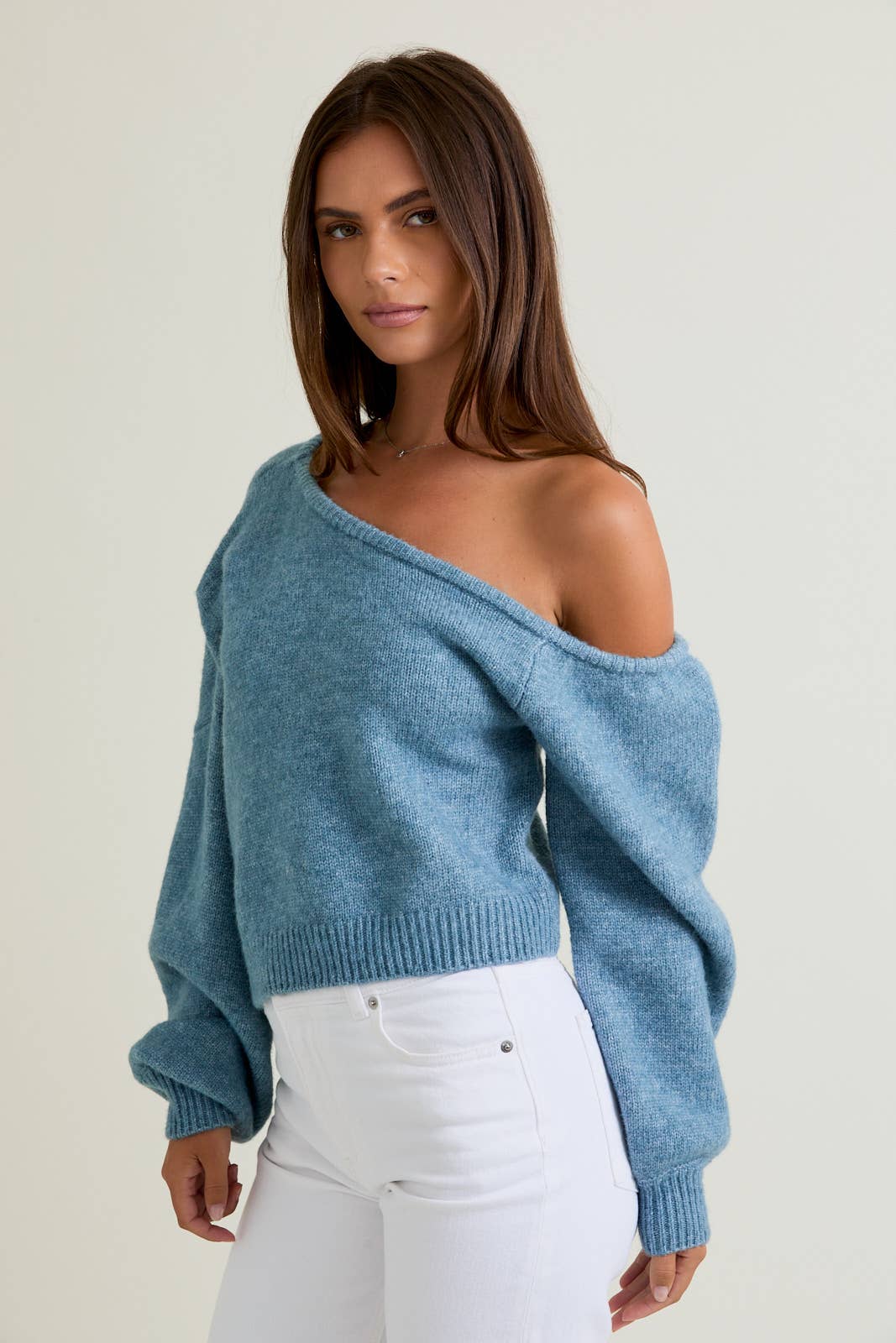 OFF SHOULDER SWEATER