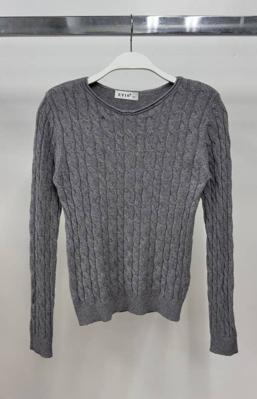 CABLE KNIT TOP