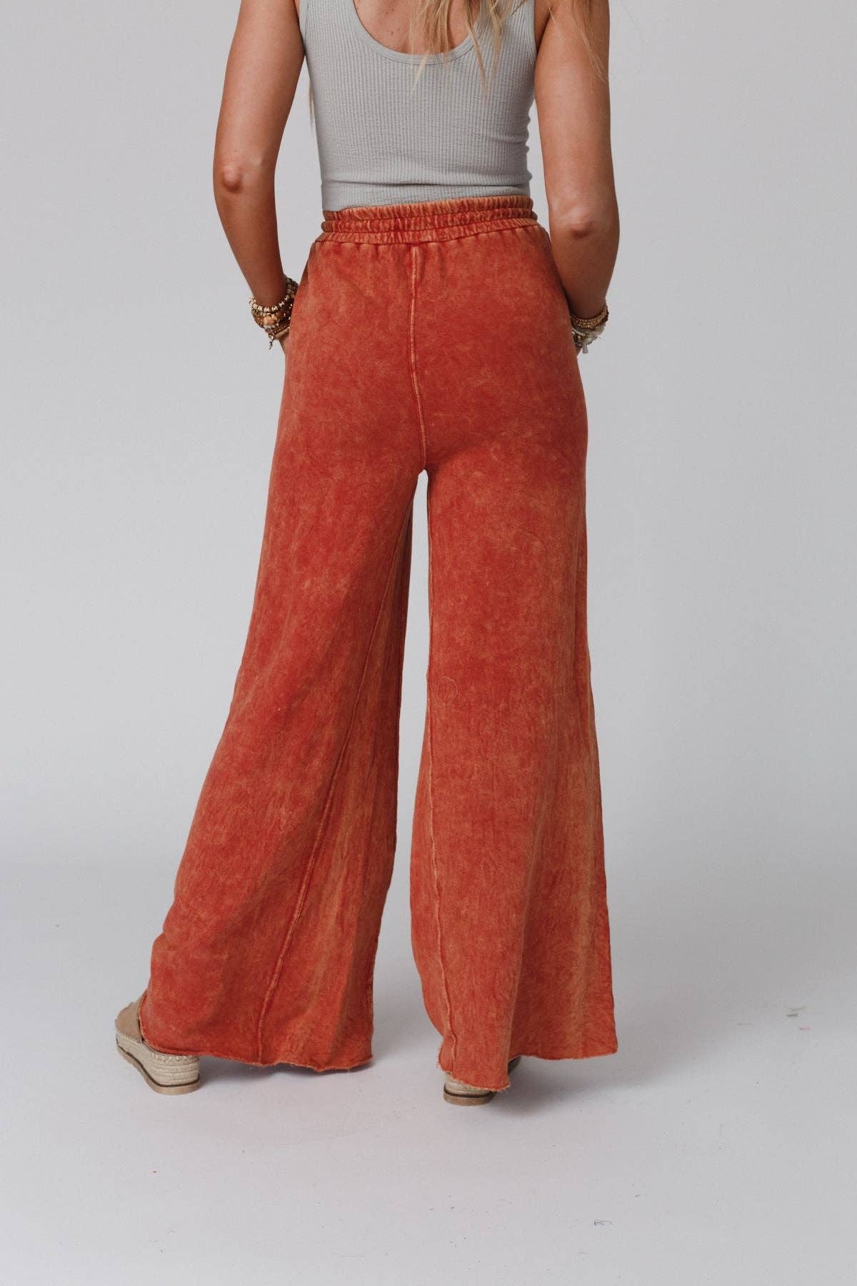 Relaxing Robin Wide Leg Pant