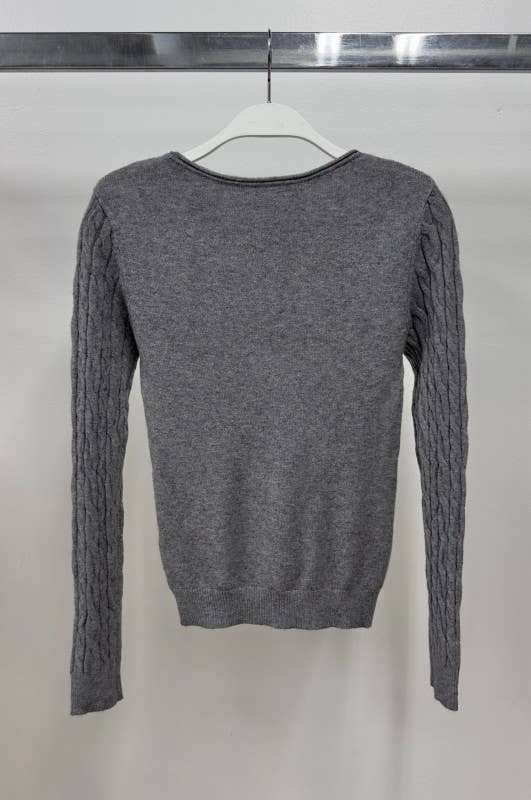 CABLE KNIT TOP